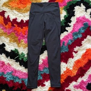 Vie Active Black  Workout Leggings with Shine + Side Pockets